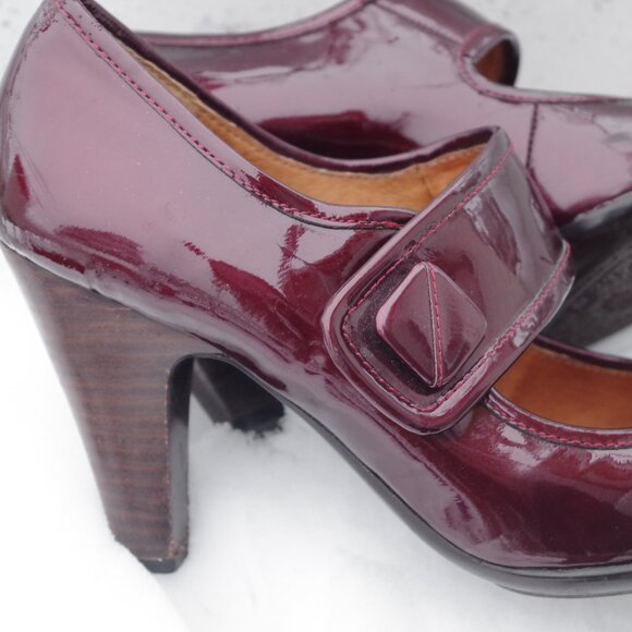 Mary Jane Burgundy Sofft Fiorenza Chianti Patent Leather Size 6 1/2 Ladies Shoes - Picture 7 of 7